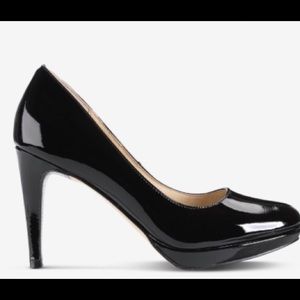 SALE!  Cole Haan Nike Air Black Patent  pumps